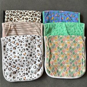 Copper pearl burp cloth sets.